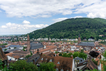 Fototapeta na wymiar Panorama von Heidelberg bei blauen Himmel