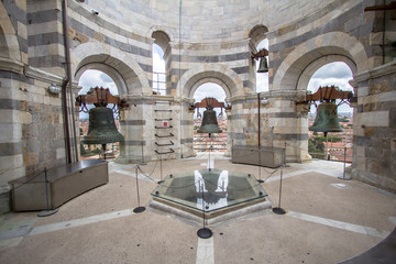 Bell in tower of Pisa, Italy