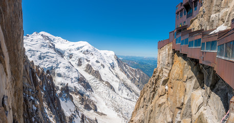 Naklejka premium Le Mont Blanc depuis l'aiguille du midi
