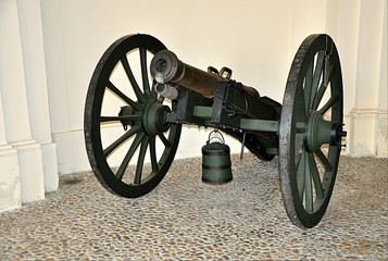 old weapon 
