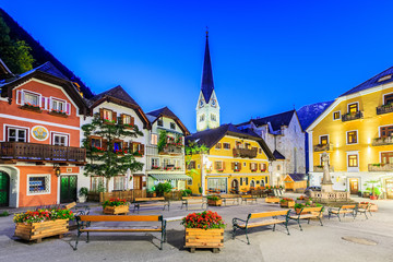 Fototapeta na wymiar Hallstatt, Austria. Mountain village in the Austrian Alps.