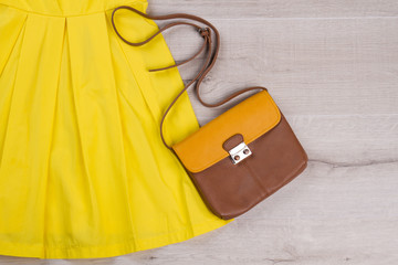 Small leather handbag.