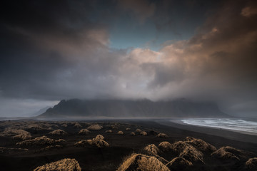 Stokksnes: Blick auf Berg Vestrahorn, Island