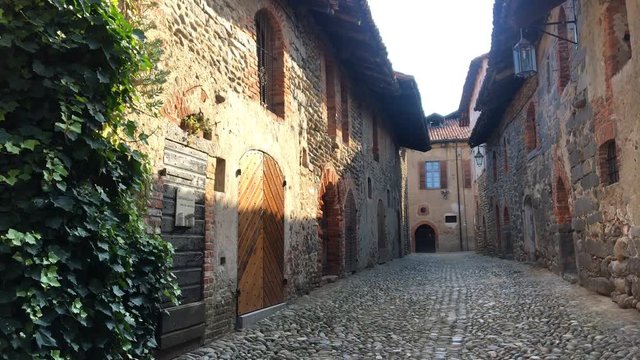 Ricetto di Candelo, borgo storico a Biella