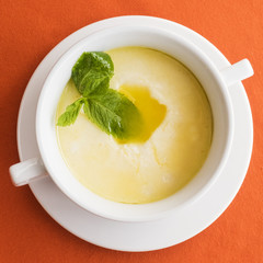 Manna porridge with butter