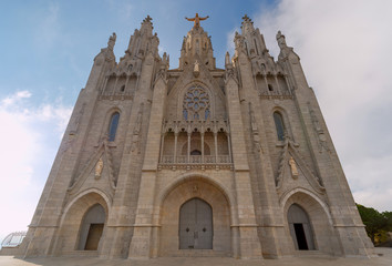 Fototapeta na wymiar Barcelona. Temple of the holy heart of Jesus.