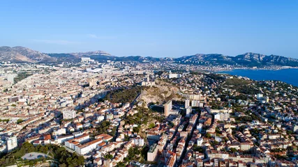 Foto op Plexiglas Photo aérienne de Notre Dame de la Garde, à Marseille © altitudedrone