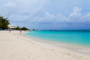 Grand Cayman island, Seven Mile Beach Resort