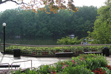 Fototapeta na wymiar lago jardin