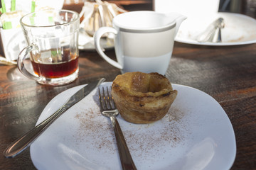 PASTEL DE NATA E CAFE