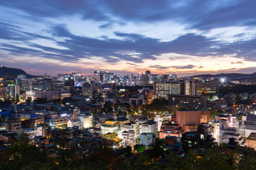 Fototapeta na wymiar Sunset in Seoul city.