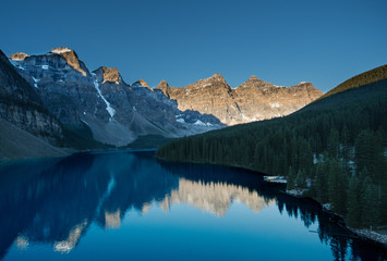 Sunrise at Moraine Lake, Banff National Park