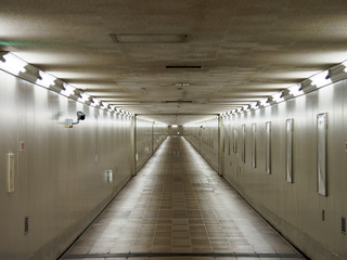 東成田駅連絡口