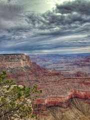 Naklejka premium Tormenta sobre el cañon del Colorado