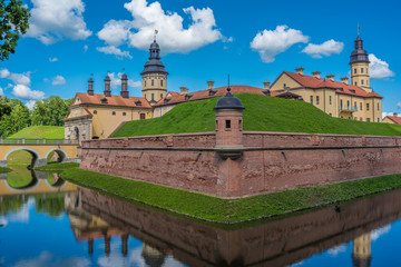Belarus: Niasvish, Nesvizh, Nesvyziaus, Nieswiezu residential castle in the summer

