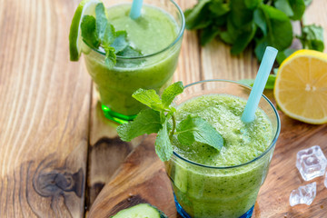 Green vegetable smoothie