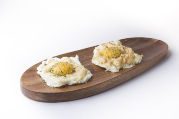 Cloud eggs