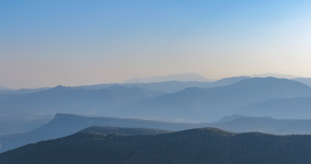 Fototapeta na wymiar Mountains in fog