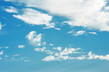 Obraz premium Idyllic sky with clouds, summer moment, free thinking