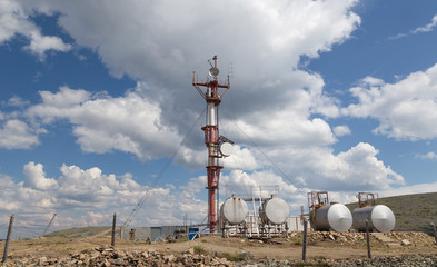 Radio relay station