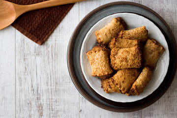 Pastries with Tahini and Sesame / Tahinli Corek