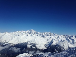 Fototapeta na wymiar Vue sur le mont Blanc
