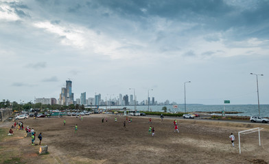 Fussballplatz vor der Neustadt von Cartagena de Indias, Kolumbien