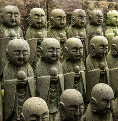 Fototapeta na wymiar Small buddha, Japan