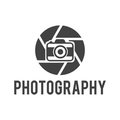Retro Camera in Aperture Logo