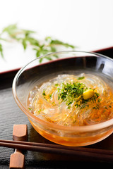 ところてん　酢醤油