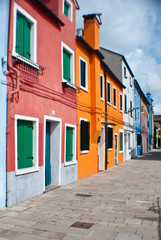 Fototapeta na wymiar Casas de colores en Murano