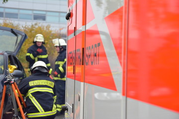 Autounfall Rettungseinsatz