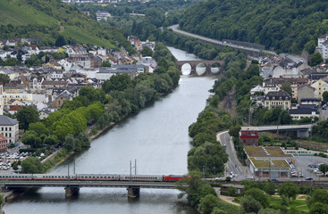 nahemündung in den rhein bei bingen