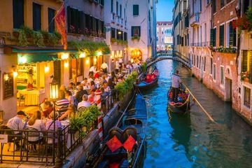 Printed kitchen splashbacks Gondolas Canal in Venice Italy at night