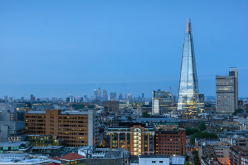Naklejka premium Amazing Sunset panorama from Tate modern Gallery to city of London, England, Great Britain