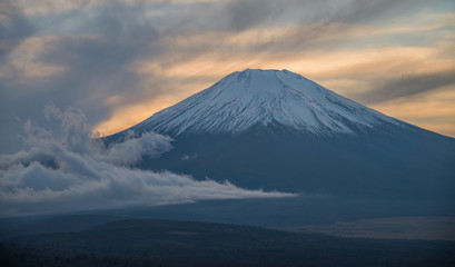 Fototapeta premium Fuji mountain during sunset at Yamanakako viewpoint.