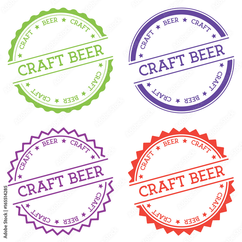 Poster craft beer badge isolated on white background. flat style round label with text. circular emblem vec