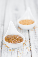 Sweet Mustard (selective focus)