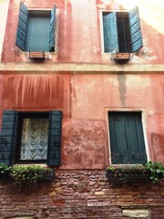 Fototapeta na wymiar Architectural details in Venice (Veneto, Italy)