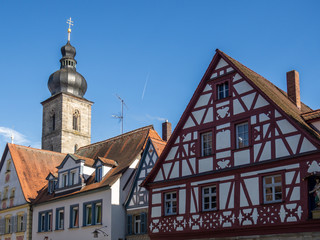 Obraz premium Blick auf die Kirche St. Martin in Forchheim