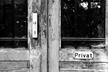Privat --- Eintritt verboten