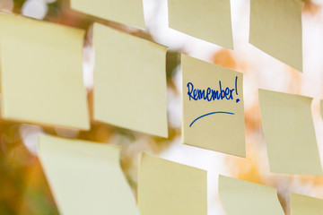 Post-it notes with Remember