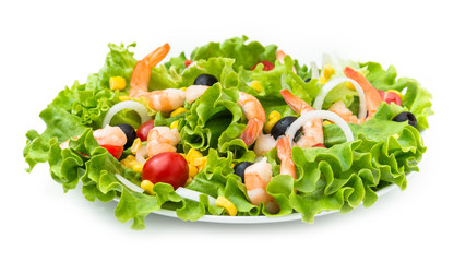 Fresca Insalata di mazzancolle, lattuga, mais, cipolle e olive