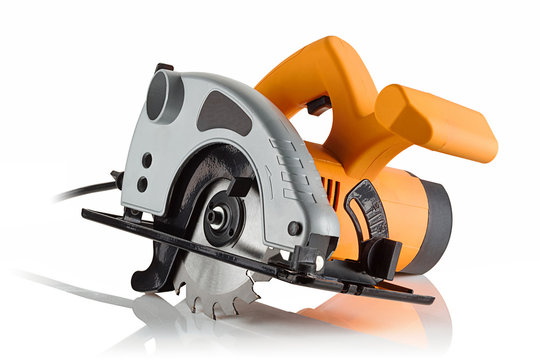 small and powerful circular saw