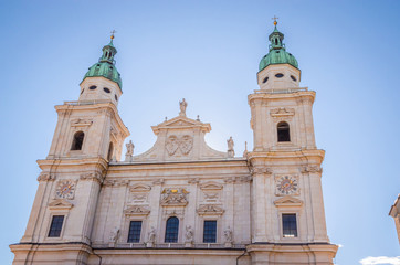 Fototapeta na wymiar Famous Salzburg Cathedral (Salzburger Dom) in Salzburg, Austria