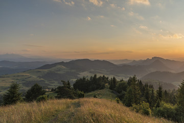 Sunset on Slachovky hill in summer evening © luzkovyvagon.cz