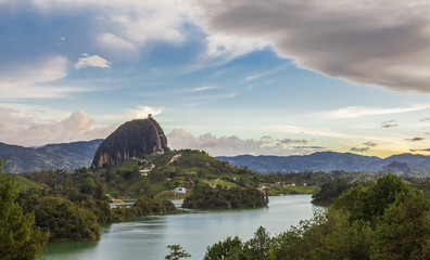 El peñon de Guatapé