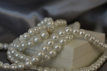 Pearls with Satin 