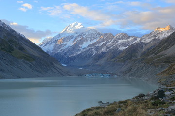 Mount Cook , New Zealand