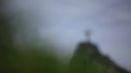 Rio de Janeiro: Rack Focus of the Christ the Redeemer Statue